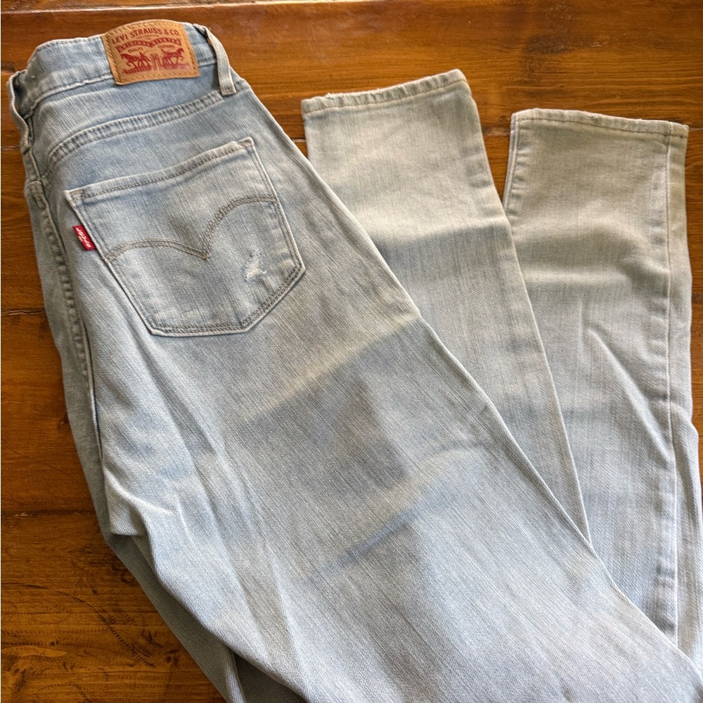 Levi's Light Blue Vintage skinny Jeans 28